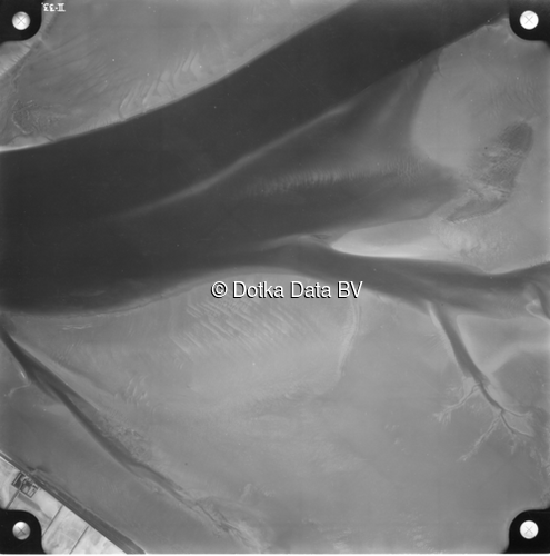 Luchtfoto De Cocksdorp (1958) uit de collectie Kadaster Luchtfoto's en Kaarten