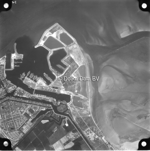 Luchtfoto Den Helder (1958) uit de collectie Kadaster Luchtfoto's en Kaarten