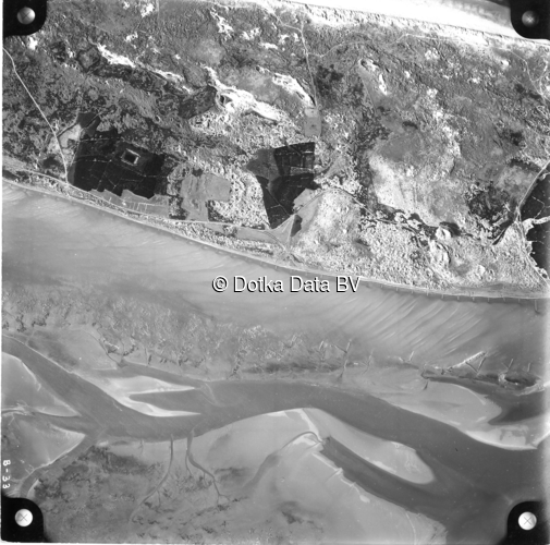 Luchtfoto Vlieland (1958) uit de collectie Kadaster Luchtfoto's en Kaarten