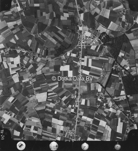 Luchtfoto Baak (1973) uit de collectie Kadaster Luchtfoto's en Kaarten