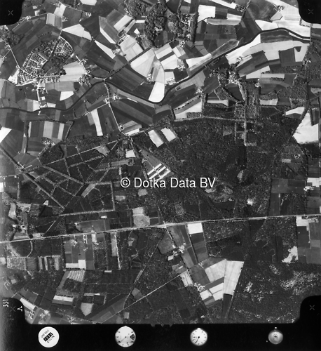 Luchtfoto Warnsveld (1973) uit de collectie Kadaster Luchtfoto's en Kaarten