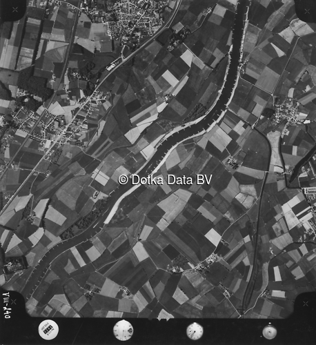 Luchtfoto Steenderen (1973) uit de collectie Kadaster Luchtfoto's en Kaarten