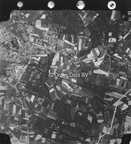 Luchtfoto Vorden (1973) uit de collectie Kadaster Luchtfoto's en Kaarten
