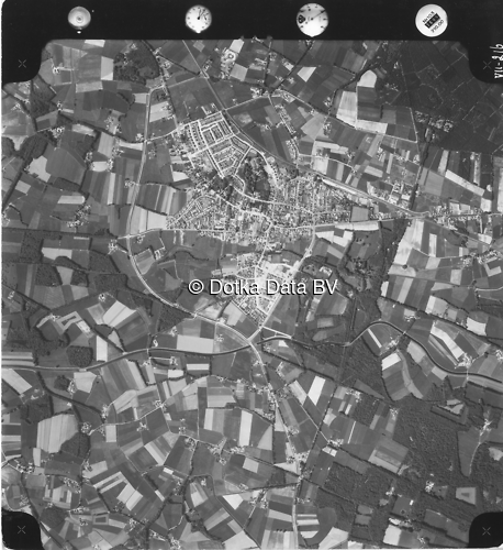 Luchtfoto Vorden (1973) uit de collectie Kadaster Luchtfoto's en Kaarten