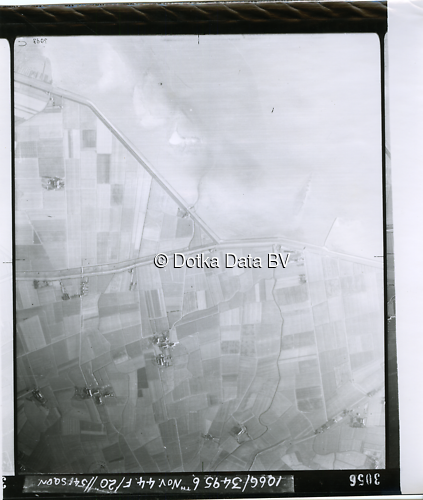 Luchtfoto Spijk (1944) uit de collectie Kadaster WOII Luchtfoto's