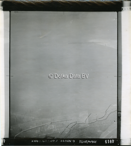 Luchtfoto Delfzijl uit de collectie Kadaster WOII Luchtfoto's