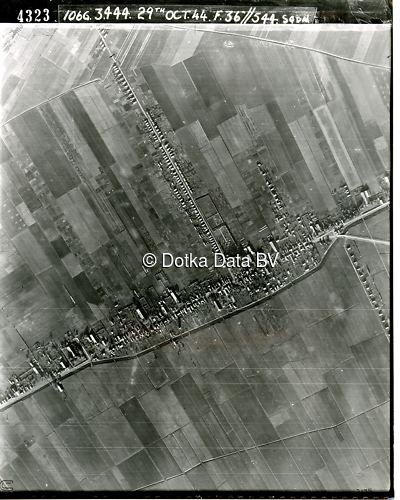 Luchtfoto Beerta (1944) uit de collectie Kadaster WOII Luchtfoto's
