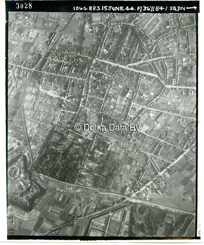 Luchtfoto Antwerpen (1944) uit de collectie Kadaster WOII Luchtfoto's