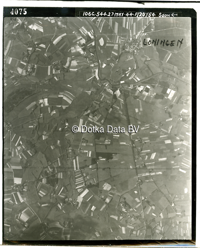 Luchtfoto (1944) uit de collectie Kadaster WOII Luchtfoto's