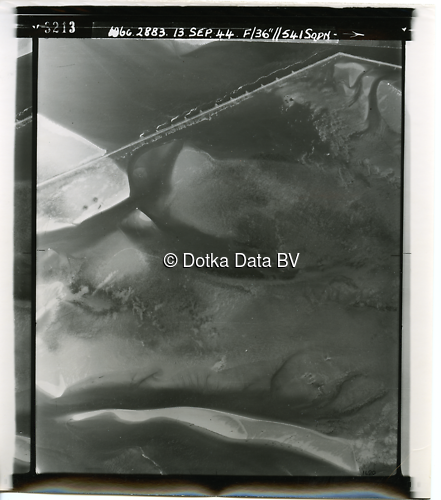 Luchtfoto Den Helder (1944) uit de collectie Kadaster WOII Luchtfoto's