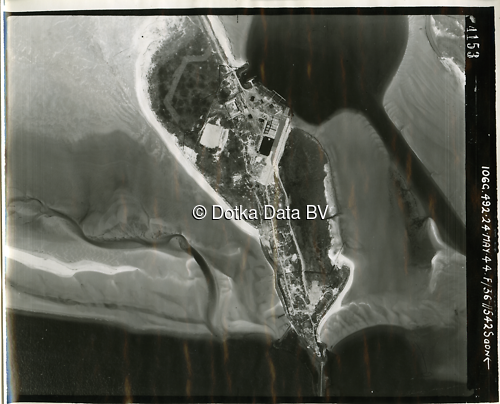 Luchtfoto Den Hoorn (1944) uit de collectie Kadaster WOII Luchtfoto's