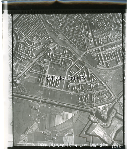 Luchtfoto Den Helder (1945) uit de collectie Kadaster WOII Luchtfoto's