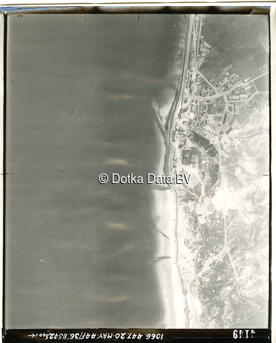 Luchtfoto Den Helder (1944) uit de collectie Kadaster WOII Luchtfoto's