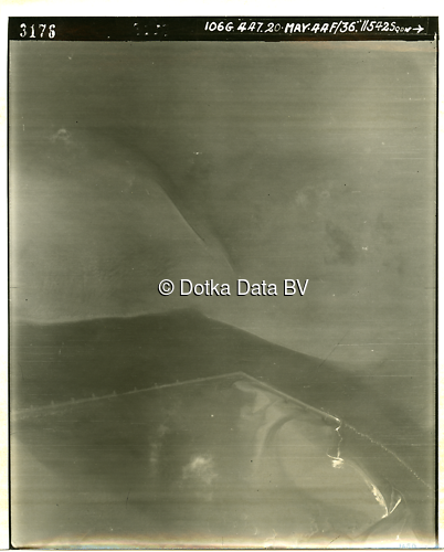 Luchtfoto Den Helder (1944) uit de collectie Kadaster WOII Luchtfoto's