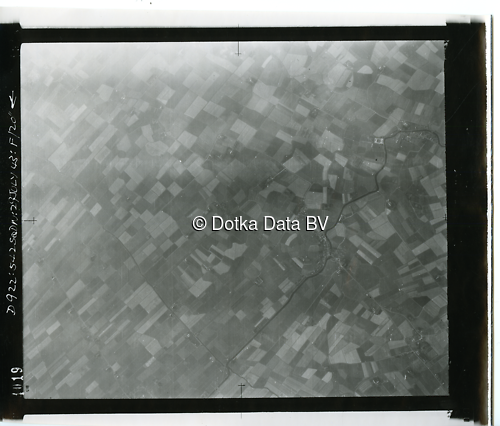 Luchtfoto Lellens (1943) uit de collectie Kadaster WOII Luchtfoto's