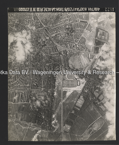 Luchtfoto Hilversum (1944) uit de collectie Wageningen University WOII