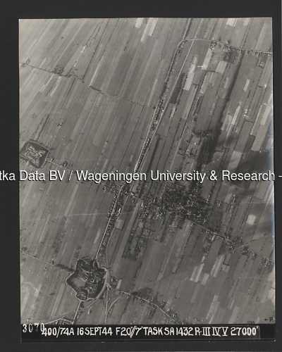 Luchtfoto Groenekan (1944) uit de collectie Wageningen University WOII