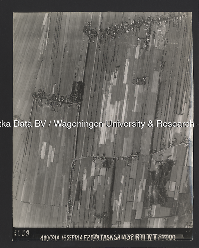 Luchtfoto Groenekan (1944) uit de collectie Wageningen University WOII