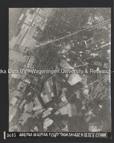 Luchtfoto Bilthoven (1944) uit de collectie Wageningen University WOII
