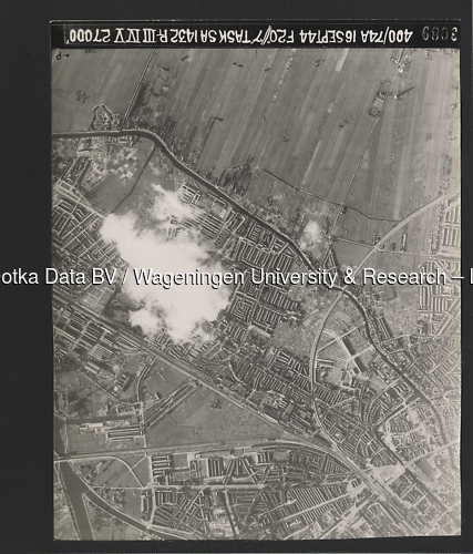 Luchtfoto Utrecht (1944) uit de collectie Wageningen University WOII