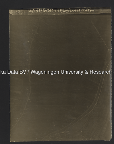 Luchtfoto Lexmond (1944) uit de collectie Wageningen University WOII