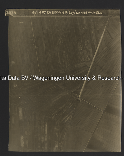 Luchtfoto Hoogblokland (1944) uit de collectie Wageningen University WOII