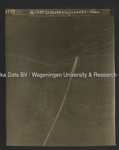 Luchtfoto Hoogblokland (1944) uit de collectie Wageningen University WOII