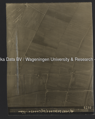 Luchtfoto Gorinchem (1944) uit de collectie Wageningen University WOII