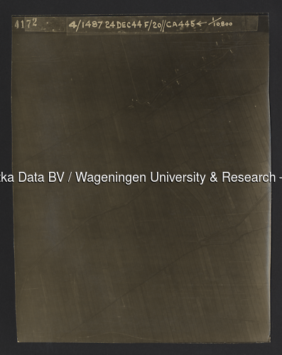 Luchtfoto Noordeloos (1944) uit de collectie Wageningen University WOII