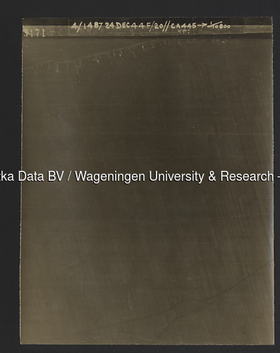 Luchtfoto Langerak (1944) uit de collectie Wageningen University WOII