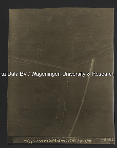 Luchtfoto Hoogblokland (1944) uit de collectie Wageningen University WOII