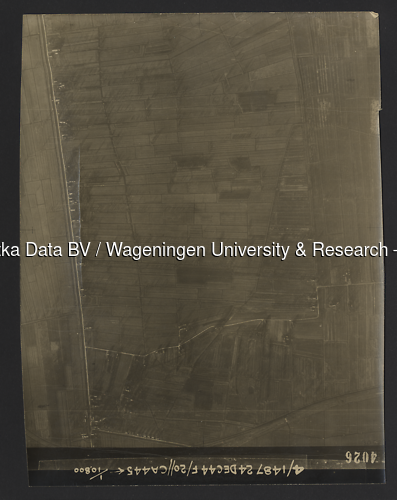 Luchtfoto Schelluinen (1944) uit de collectie Wageningen University WOII