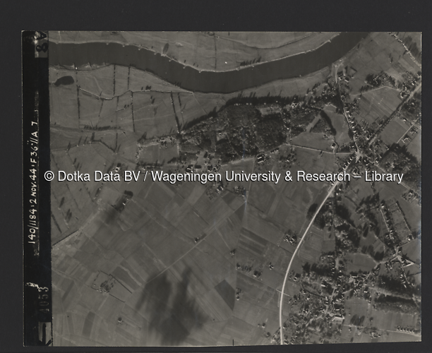 Luchtfoto Gorssel (1944) uit de collectie Wageningen University WOII