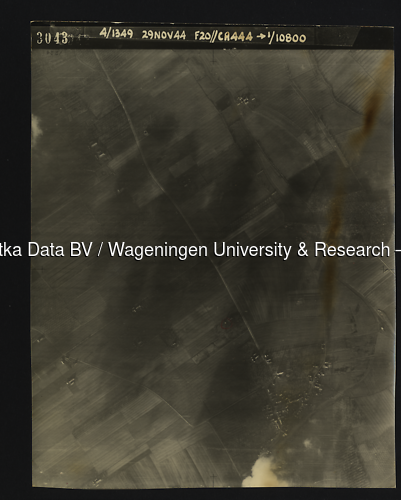 Luchtfoto Werkhoven (1944) uit de collectie Wageningen University WOII