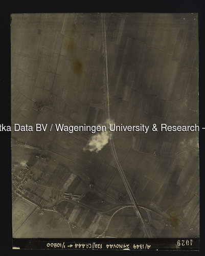 Luchtfoto Nieuwegein (1944) uit de collectie Wageningen University WOII