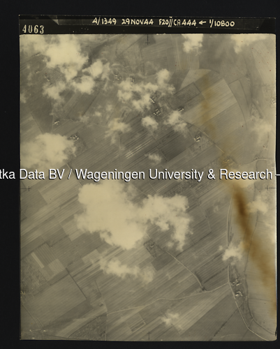 Luchtfoto Werkhoven (1944) uit de collectie Wageningen University WOII