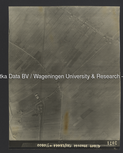 Luchtfoto Tull en 't Waal (1944) uit de collectie Wageningen University WOII