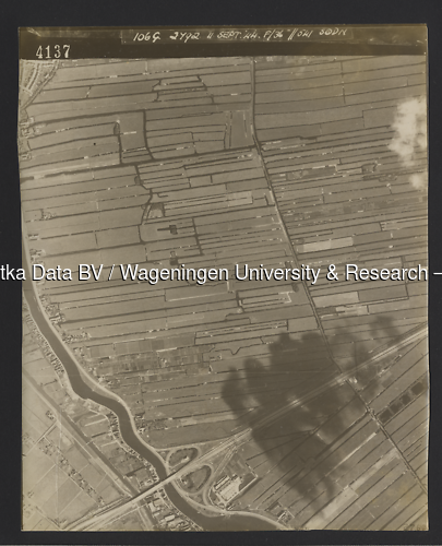 Luchtfoto Waddinxveen (1944) uit de collectie Wageningen University WOII