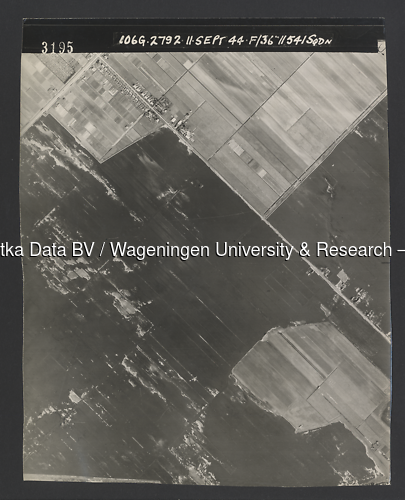 Luchtfoto Bergschenhoek (1944) uit de collectie Wageningen University WOII