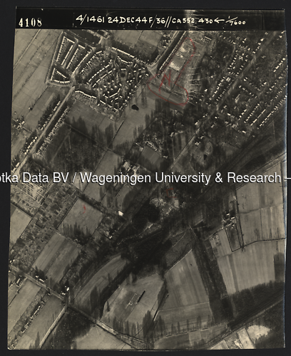 Luchtfoto Bilthoven (1944) uit de collectie Wageningen University WOII
