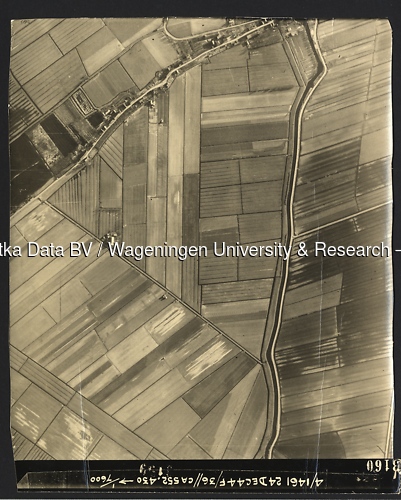 Luchtfoto (1944) uit de collectie Wageningen University WOII