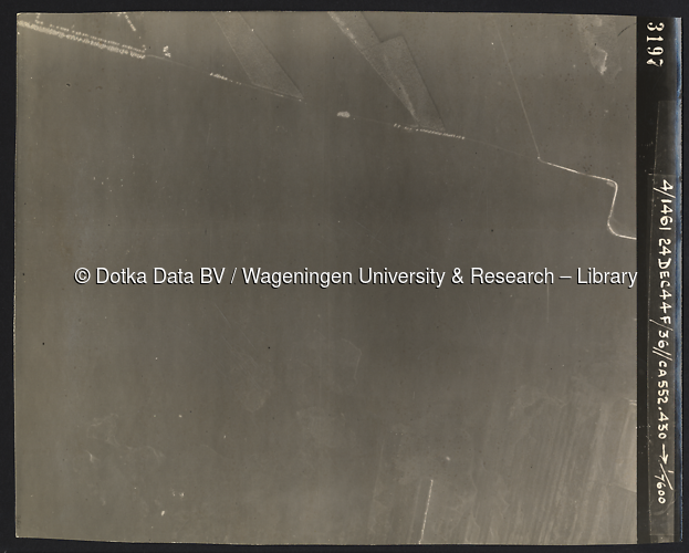 Luchtfoto (1944) uit de collectie Wageningen University WOII