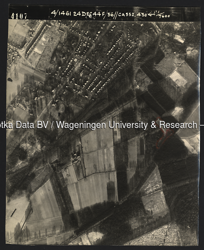 Luchtfoto Bilthoven (1944) uit de collectie Wageningen University WOII