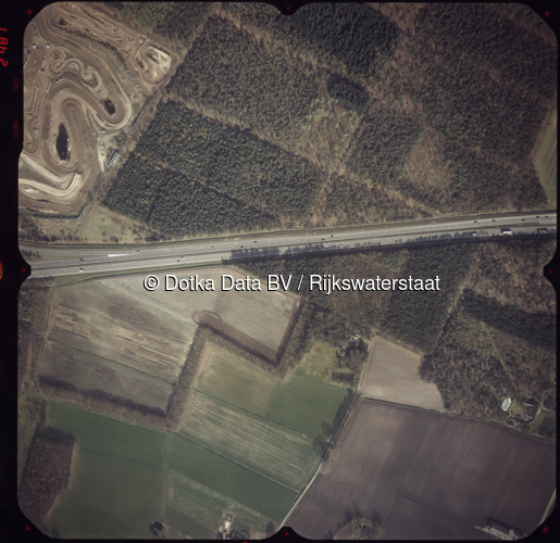 Luchtfoto Schaijk (2002) uit de collectie Rijkswaterstaat Centrale Informatievoorziening