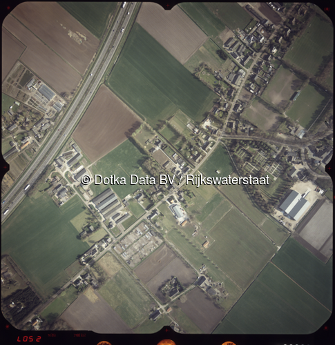 Luchtfoto Schaijk (2002) uit de collectie Rijkswaterstaat Centrale Informatievoorziening