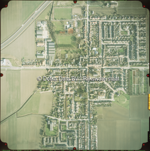 Luchtfoto Zaamslag (2003) uit de collectie Rijkswaterstaat Centrale Informatievoorziening