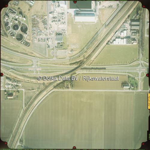 Luchtfoto Terneuzen (2003) uit de collectie Rijkswaterstaat Centrale Informatievoorziening