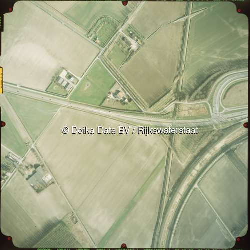 Luchtfoto Sluiskil (2003) uit de collectie Rijkswaterstaat Centrale Informatievoorziening