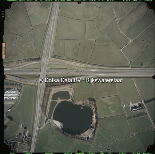 Luchtfoto Putten (2003) uit de collectie Rijkswaterstaat Centrale Informatievoorziening