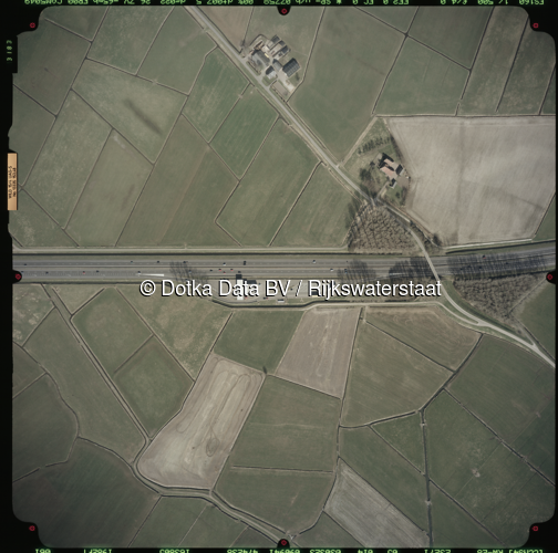 Luchtfoto Putten (2003) uit de collectie Rijkswaterstaat Centrale Informatievoorziening